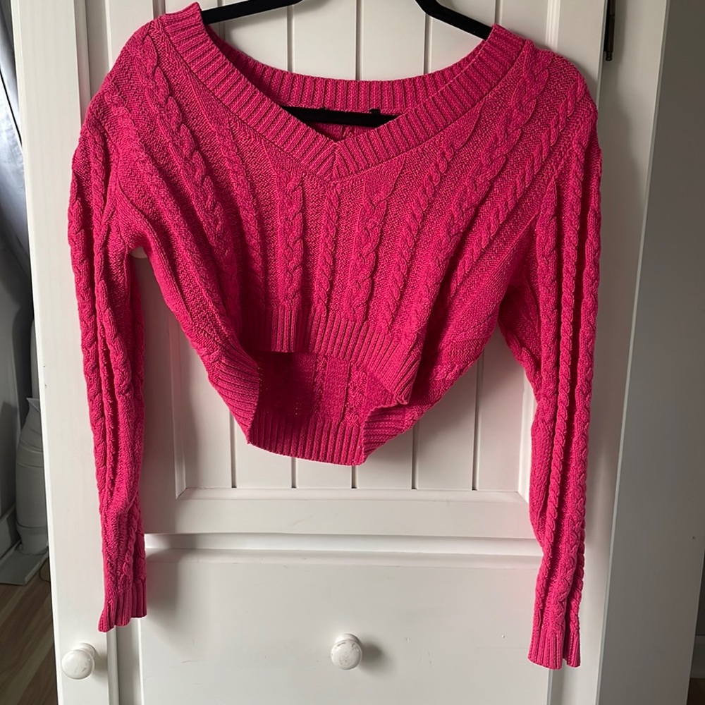Forever21 Fuchsia Cropped V-Neck Womens Sweater